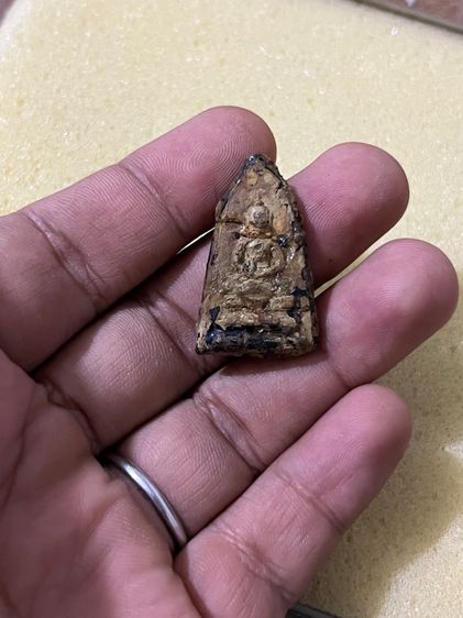 พระผงเก่า