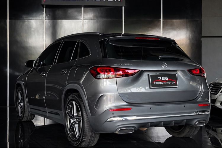 Mercedes-Benz GLA-Class 2022 GLA200 Utility-car เบนซิน ไม่ติดแก๊ส เกียร์อัตโนมัติ เทา รูปที่ 3