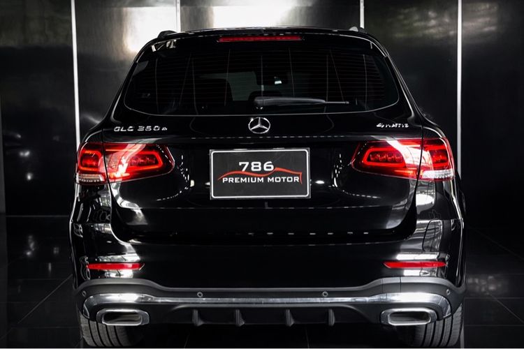 Mercedes-Benz GLC-Class 2021 GLC300 Utility-car ปลั๊กอินไฮบริด (PHEV) ไม่ติดแก๊ส เกียร์อัตโนมัติ ดำ รูปที่ 3