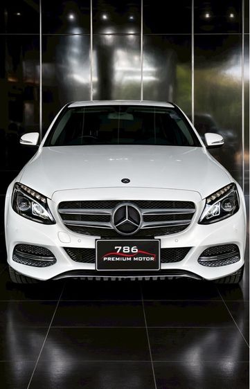 Mercedes-Benz C-Class 2015 Sedan เบนซิน ไม่ติดแก๊ส เกียร์อัตโนมัติ ขาว รูปที่ 2