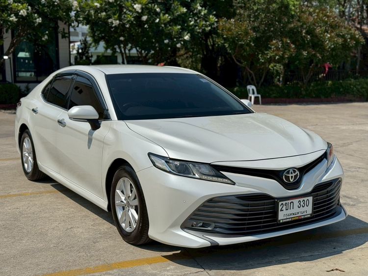 Toyota Camry 2021 2.0 G Sedan เบนซิน ไม่ติดแก๊ส เกียร์อัตโนมัติ ขาว รูปที่ 3