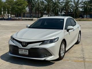 Toyota Camry 2.0G เกียร์ออโต้ ปี2021 จด22 สีขาวมุข โตโยต้า รถเก๋ง คัมรี่ รถสวยสภาพนางฟ้า