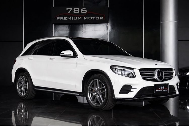 รถ Mercedes-Benz GLC-Class GLC250d สี ขาว