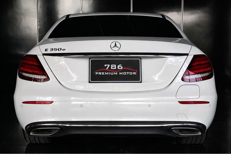 Mercedes-Benz E-Class 2019 E350e Sedan ปลั๊กอินไฮบริด (PHEV) ไม่ติดแก๊ส เกียร์อัตโนมัติ ขาว รูปที่ 3