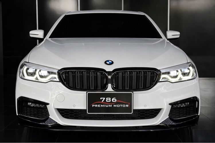 BMW Series 5 2019 520d Sedan ดีเซล ไม่ติดแก๊ส เกียร์อัตโนมัติ ขาว รูปที่ 3