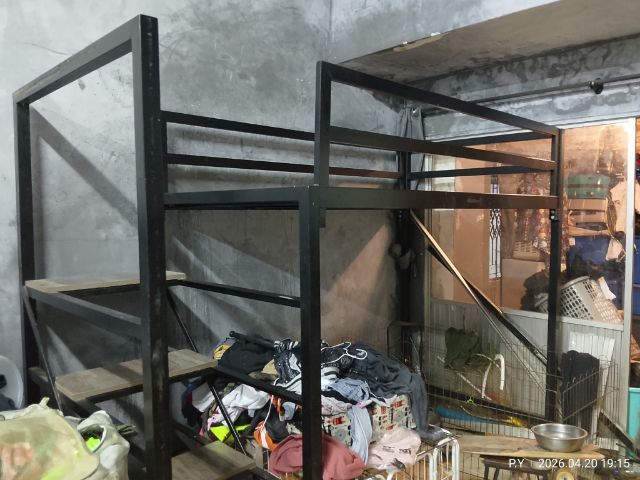 เตียงเหล็กสไตล์ลอฟท์