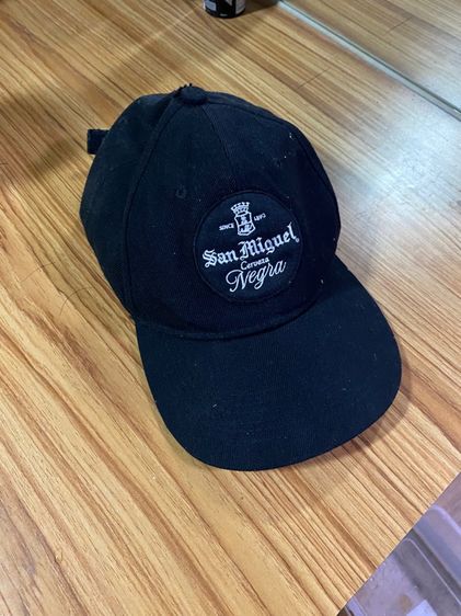 หมวกสีดำ