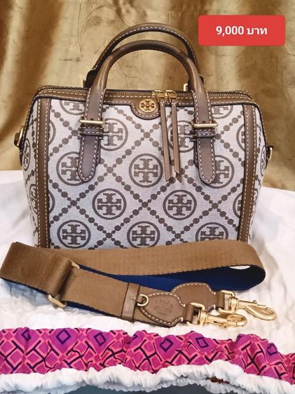 กระเป๋า Tory burch ทรงหมอน ขนาด 10 นิ้ว ของแท้ ใช้งานแค่ครั้งเดียว