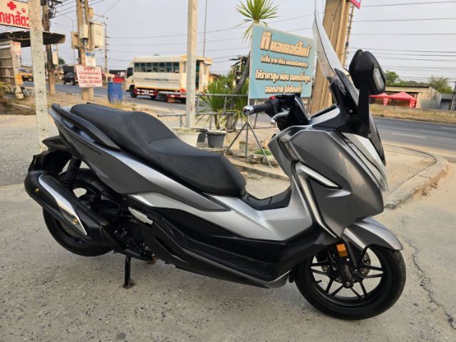 ขายด่วน honda forza300 ปี 2018 รูปที่ 8
