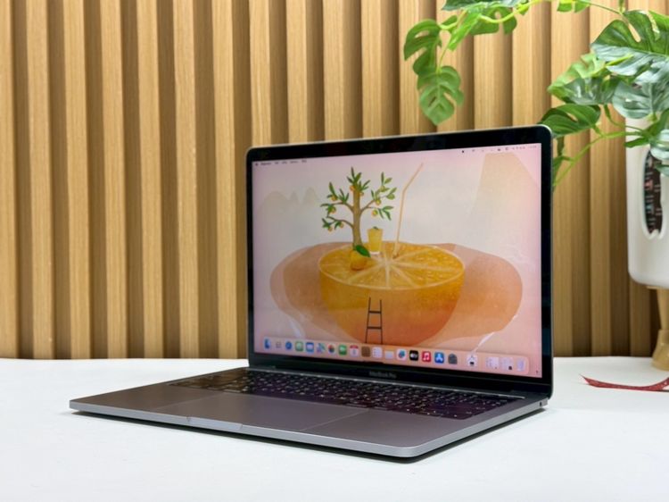 MacBook Pro 13-inch 2017 Ram8GB SSD128GB Two Thunderbolt 3ports SpaceGray