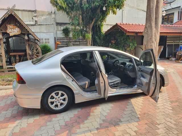 Honda Civic 2007 1.8 E i-VTEC Sedan เบนซิน ไม่ติดแก๊ส เกียร์อัตโนมัติ เทา รูปที่ 4