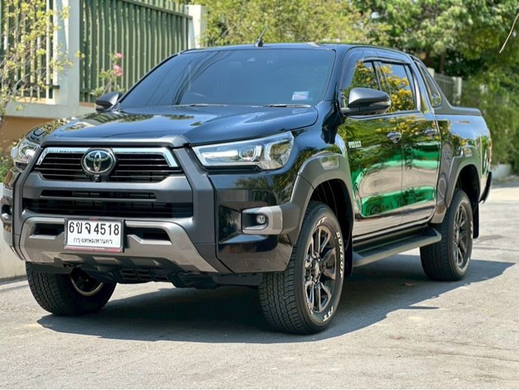 Toyota Hilux Revo 2023 2.4 Prerunner G Rocco Pickup ไฮบริด ไม่ติดแก๊ส เกียร์อัตโนมัติ เทา