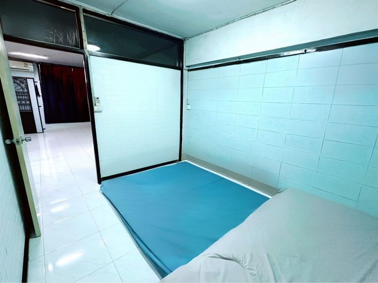 ขายด่วนน เจ้าของขายเอง ไม่ผ่านนายหน้า แฟลตห้วยขวาง อยู่ใกล้ MRT ห้วยขวาง ใกล้ตลาดห้วยขวาง