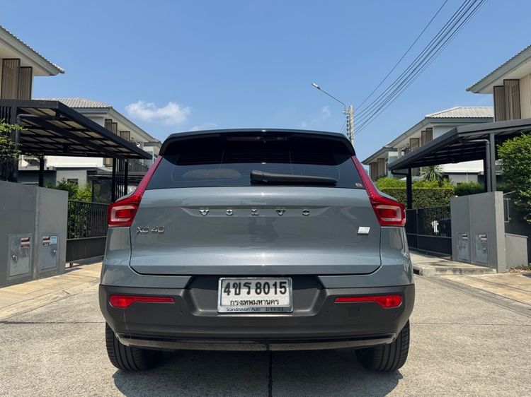 Volvo XC40 2021 Recharge 1.5 T5 R-Design Utility-car ปลั๊กอินไฮบริด (PHEV) ไม่ติดแก๊ส เกียร์อัตโนมัติ เทา รูปที่ 2