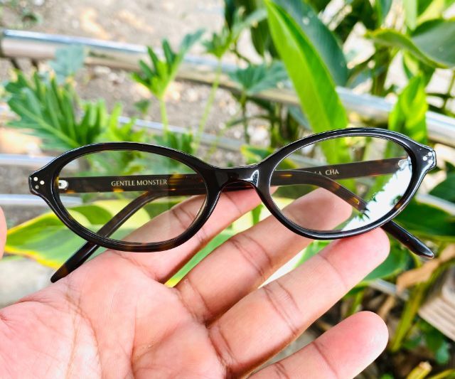 เเว่นตา รูปที่ 13