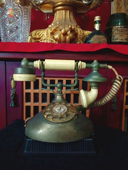 โทรศัพท์หลุยส์แป้นหมุนเก่าโบราณสภาพเยี่ยมเนื้อโลหะ,แม็กเกอร์ไลท์ รูปที่ 9