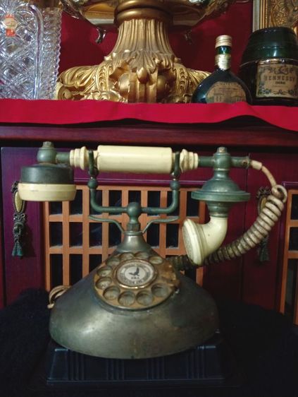 โทรศัพท์หลุยส์แป้นหมุนเก่าโบราณสภาพเยี่ยมเนื้อโลหะ,แม็กเกอร์ไลท์ รูปที่ 14