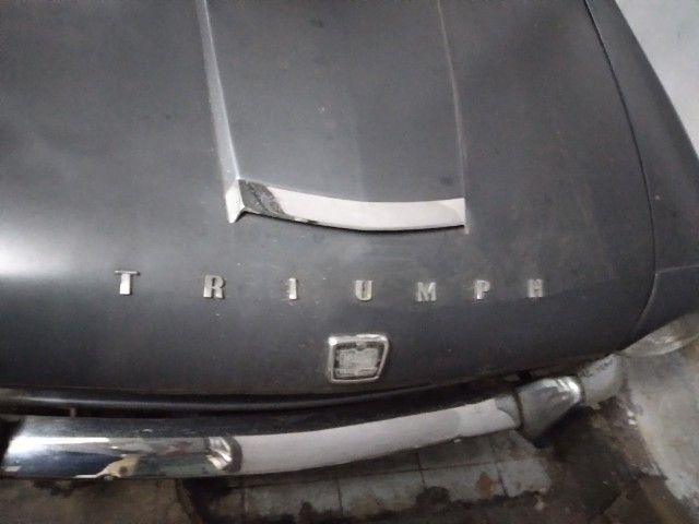 Sale classic car triumph 1300CC 4.DOORS ENGINE TRIUMPH ORIGINAL SEDAN 4.DOORS 