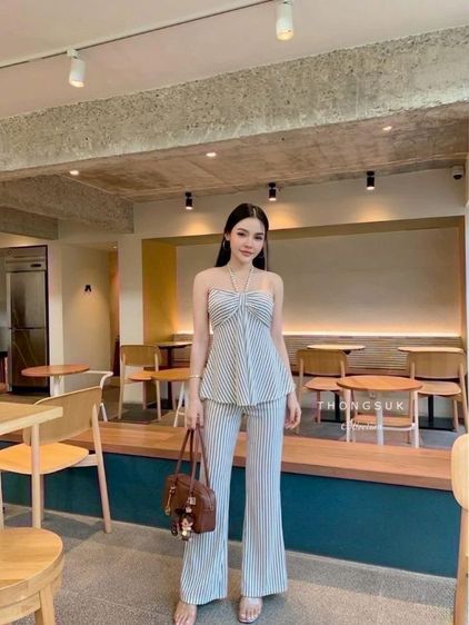 ชุดเช็ต เสื้อผูกคอ กับกางเกงขายาว รูปที่ 2