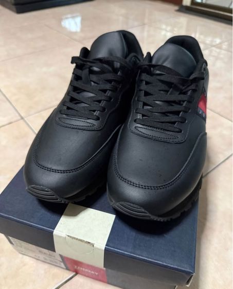 รองเท้าผู้ชาย Tommy Hilfiger รูปที่ 2