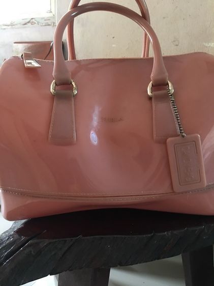 กระเป๋า