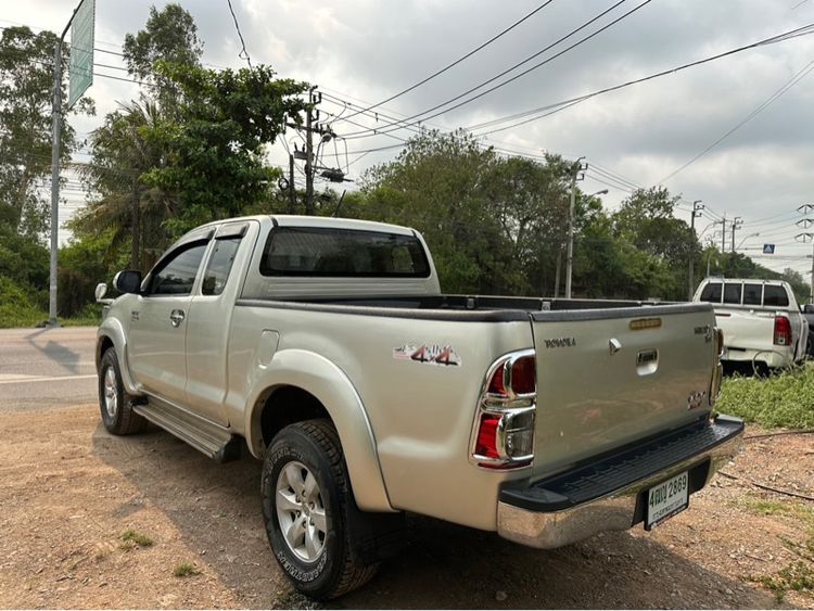 Toyota Hilux Vigo Champ 2012 Smart Cab 3.0 G 4WD Pickup ดีเซล ไม่ติดแก๊ส เกียร์ธรรมดา บรอนซ์เงิน รูปที่ 2