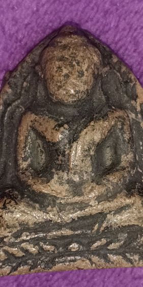 พระเนื้อดินเก่า หลวงพ่อโตวัดกระทิง รูปที่ 2