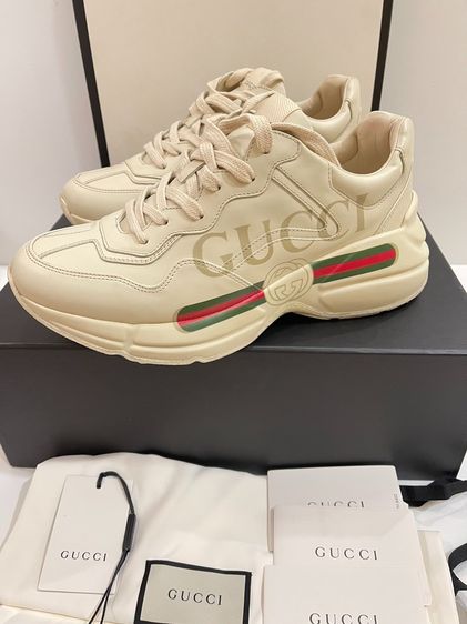 พร้อมส่ง 🔥Sale 14999🔥 เท Used very Like New ราคาออกช็อปตอนนี้ 40000 แล้วน๊าา รองเท้า  MEN Size 6 25cm รูปที่ 2