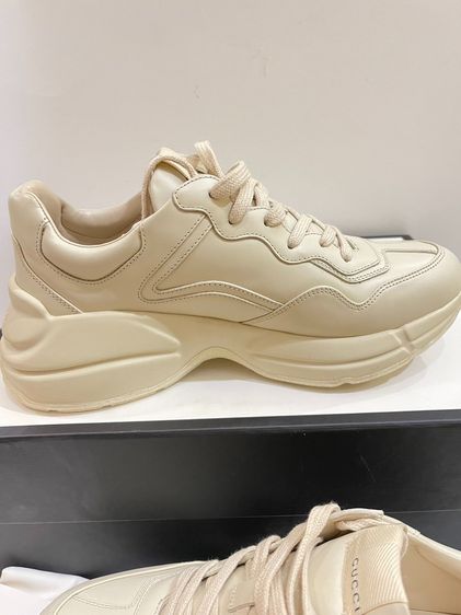 พร้อมส่ง 🔥Sale 14999🔥 เท Used very Like New ราคาออกช็อปตอนนี้ 40000 แล้วน๊าา รองเท้า  MEN Size 6 25cm รูปที่ 6