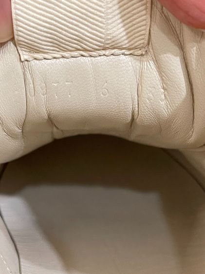 พร้อมส่ง 🔥Sale 14999🔥 เท Used very Like New ราคาออกช็อปตอนนี้ 40000 แล้วน๊าา รองเท้า  MEN Size 6 25cm รูปที่ 12