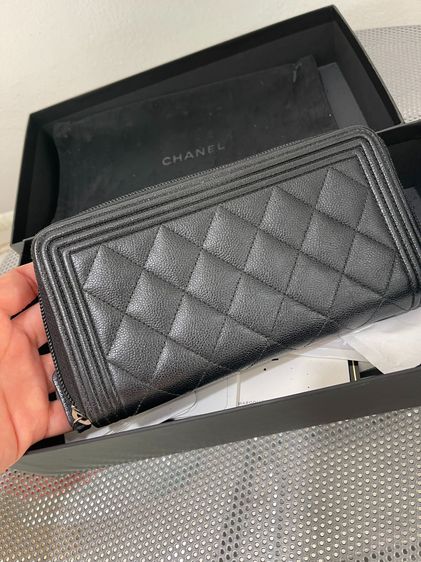 พร้อมส่ง 🔥SALE 19999🔥 เท Used good ถูกมาก กระเป๋าสตางค์ใบยาวซิปรอบ Holo 22 สีดำ หายาก รูปที่ 10