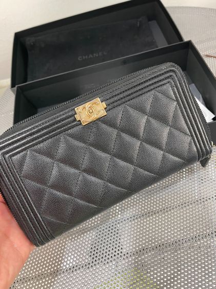 พร้อมส่ง 🔥SALE 19999🔥 เท Used good ถูกมาก กระเป๋าสตางค์ใบยาวซิปรอบ Holo 22 สีดำ หายาก รูปที่ 9