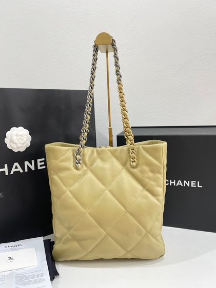 พร้อมส่ง 🔥SALE 99,900🔥 เท‼️ ถูกคุ้มมาก Used Like New Chanel 19 Small Shopping Bag (31Cm) Microchip แล้ว ออกช็อป พารากอน 10ปี22 ใบเสร็จ 21 รูปที่ 2