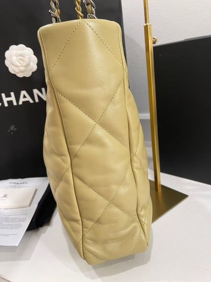 พร้อมส่ง 🔥SALE 99,900🔥 เท‼️ ถูกคุ้มมาก Used Like New Chanel 19 Small Shopping Bag (31Cm) Microchip แล้ว ออกช็อป พารากอน 10ปี22 ใบเสร็จ 21 รูปที่ 5