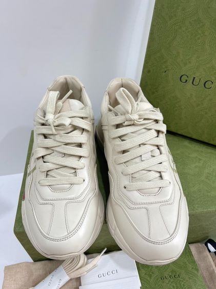 พร้อมส่ง 🔥Sale 15500🔥 เท Used very Like New ออกช็อปพารากอนปี 23 รองเท้า GucciSize 38.5 25.5Cm รูปที่ 2