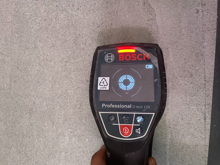 เครื่องแสกน แสกนท่อน้ำ ท่อไฟ แสนกเหล็ก BOSCH รูปที่ 3