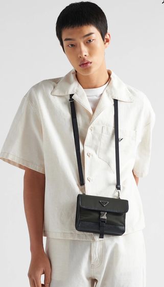 พร้อมส่ง 🔥Sale 19,999🔥 เทUsed Like New ราคาช็อปตอนนี้ 42500 Prada Re Nylon and Saffiano leather smartphone case ปี 23 Microchip  รูปที่ 13