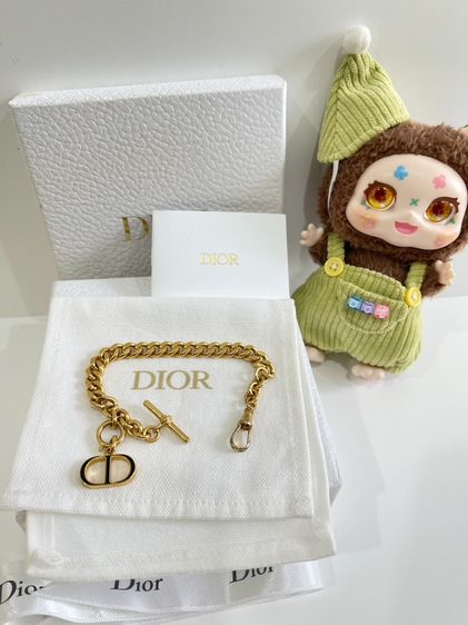 พร้อมส่ง 🔥Sale 10500🔥 เท‼️ ถูกคุ้มมากกก ออกช็อปไอคอนสยาม มา 22,500฿  ปี 21 Used Good กำไล สร้อยข้อมือ Dior Metal Petit CD Chain Bracelet G รูปที่ 5