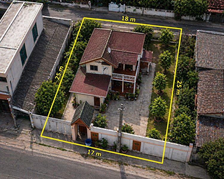 อื่นๆ ไม่มี ขายบ้านราคาดี พร้อมที่ดิน 108 ตร.ว. ทำเลอุดมสุข ใกล้ ซีคอนสแควร์