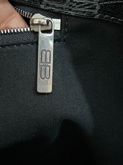 พร้อมส่ง 🔥Sale 18999🔥 เท ถูกตาแตก Kept Unused Balenciaga Large Monogram Signature Shopping ปี 22 ใบใหญ่ รูปที่ 11