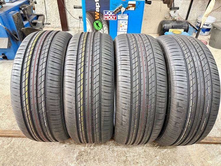 ยางถอดป้ายแดงขอบ 17” ยี่ห้อ BRIDGESTONE รุ่น TURANZA ER33 ขนาด 215-50R17 ปี 26 สีเส้นตุ่มหน้ายางยังอยู่ครบ รูปที่ 9