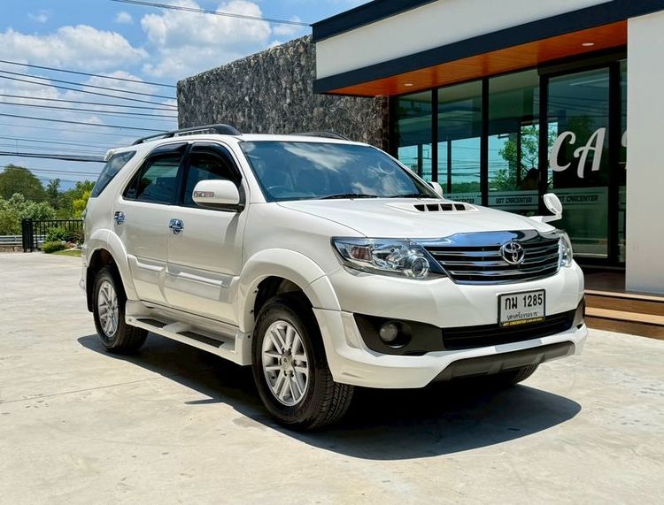 Toyota Fortuner 2014 2.5 V Utility-car ดีเซล ไม่ติดแก๊ส เกียร์อัตโนมัติ ขาว รูปที่ 3