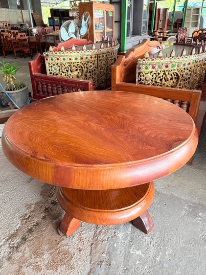 น้ำตาล อื่นๆ โต๊ะกลมไม้มะค่า  ไม้แผ่นเดียว