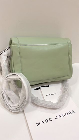 พร้อมส่ง 🔥SALE 7999🔥 เท‼️ สายโซ่ MARC JACOBS The Pillow Bag  เรียบหรู สะพายได้ 2 สาย มีสายยาว รูปที่ 3