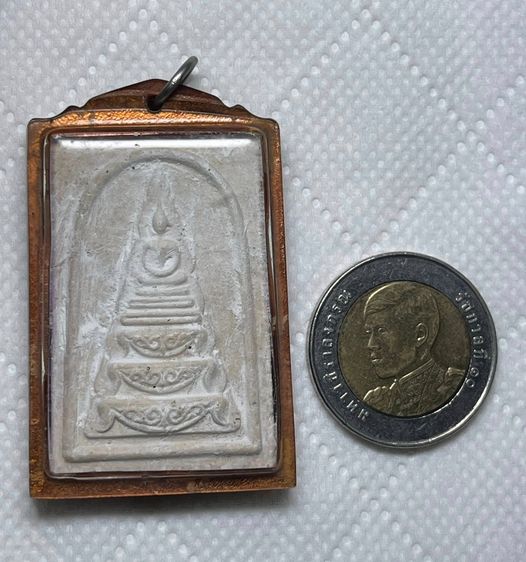 สมเด็จจอมพล เนื้อผงพุทธคุณผสมว่านยาหลวงพ่อขอม วัดไผ่โรงวัว ปี 2512 พร้อมเลี่ยมกันน้ำ สวยเดิมครับ รูปที่ 7