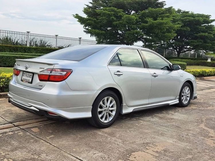 Toyota Camry 2016 2.0 E Sedan เบนซิน ไม่ติดแก๊ส เกียร์อัตโนมัติ บรอนซ์เงิน รูปที่ 2