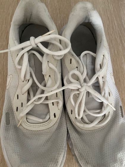 รองเท้าวิ่ง nike รูปที่ 11