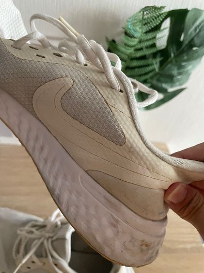 รองเท้าวิ่ง nike รูปที่ 2