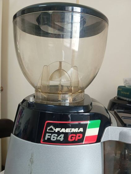 ขายเครื่องบดกาแฟของอิตาลี่ ยี่ห้อ Faema รุ่น F64GP  เฟือง 64 รูปที่ 4