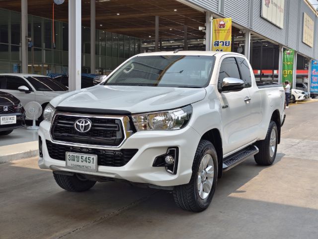 Toyota Hilux Revo 2019 2.4 Prerunner E Pickup ดีเซล เกียร์อัตโนมัติ ขาว รูปที่ 3
